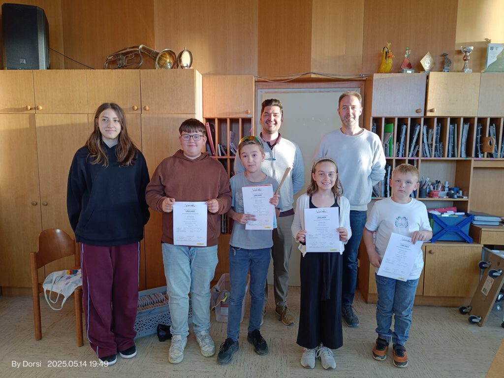 Gitarren- und Schlagwerkprüfungen