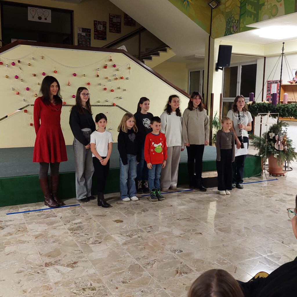 Weihnachtsstunde Klavier