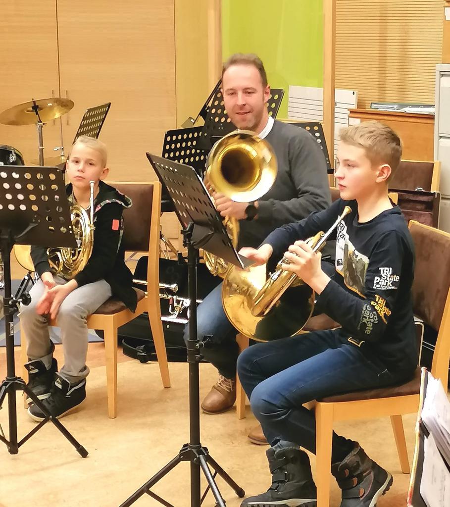 Adventstunde der Bad Traunsteiner Blechbläser und Pianisten